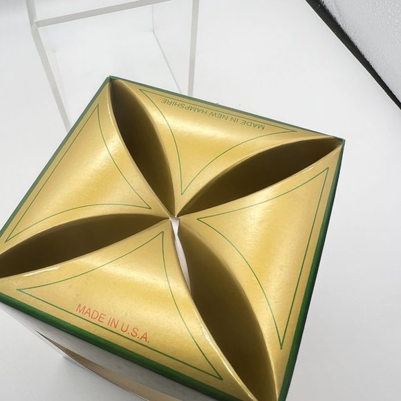 Disney SEASONS GREETINGS Glass Ball Ornament Mickey Minnie Donald Daisy 2000 NEW - Picture 8 of 8